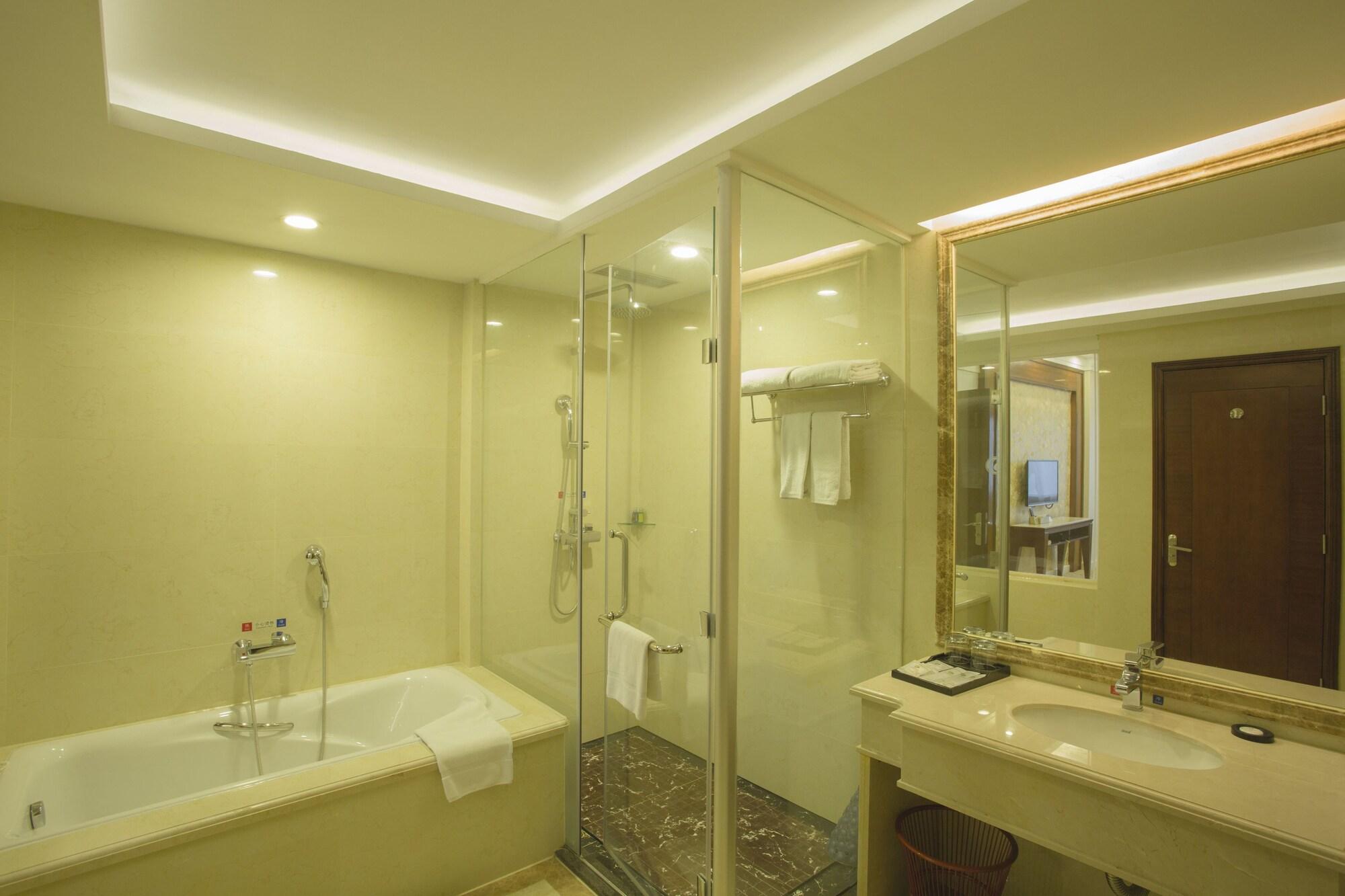 Haili Garden Hotel Guangzhou Bagian luar foto