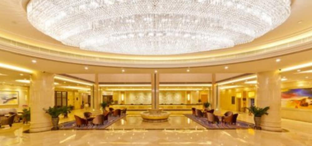 Haili Garden Hotel Guangzhou Bagian luar foto