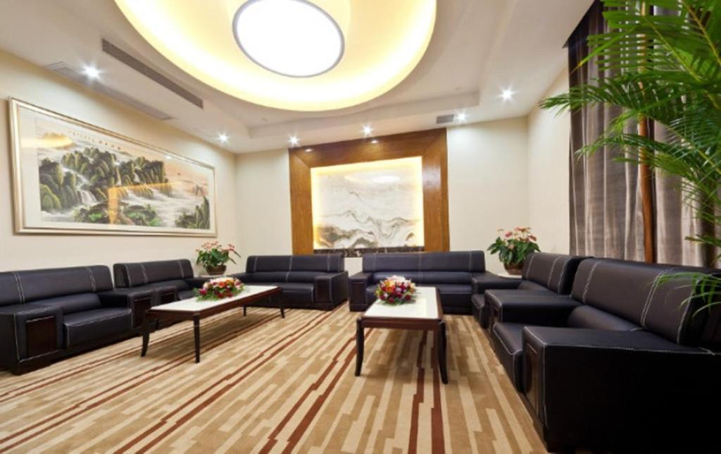Haili Garden Hotel Guangzhou Bagian luar foto